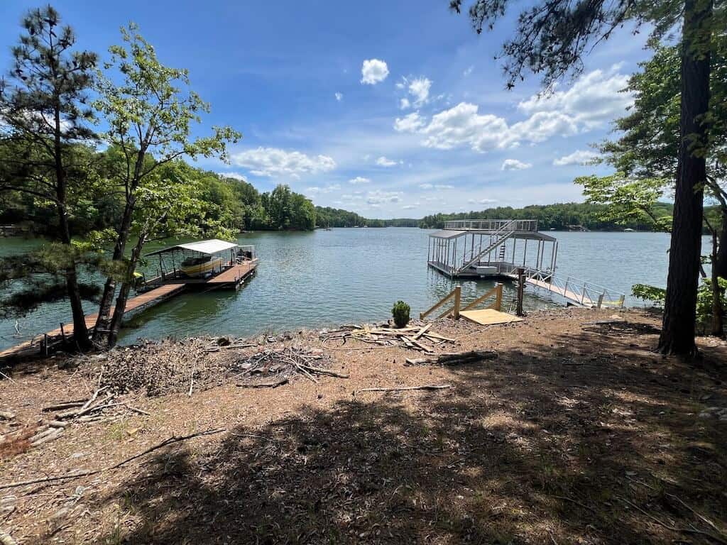 Arrival of the new dock