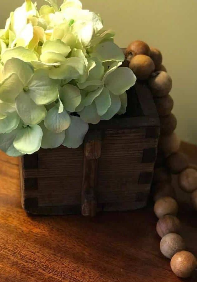 Hydrangea with Beads Decor